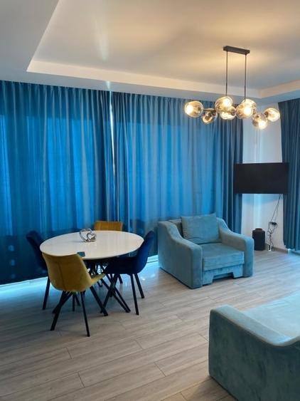 Apartament cu 2 camere decomandat, mobilat în Central