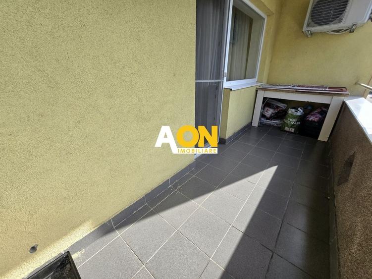 Apartament cu 2 camere decomandat, mobilat în Central