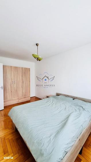 Apartament cu 3 camere semidecomandat în Florilor