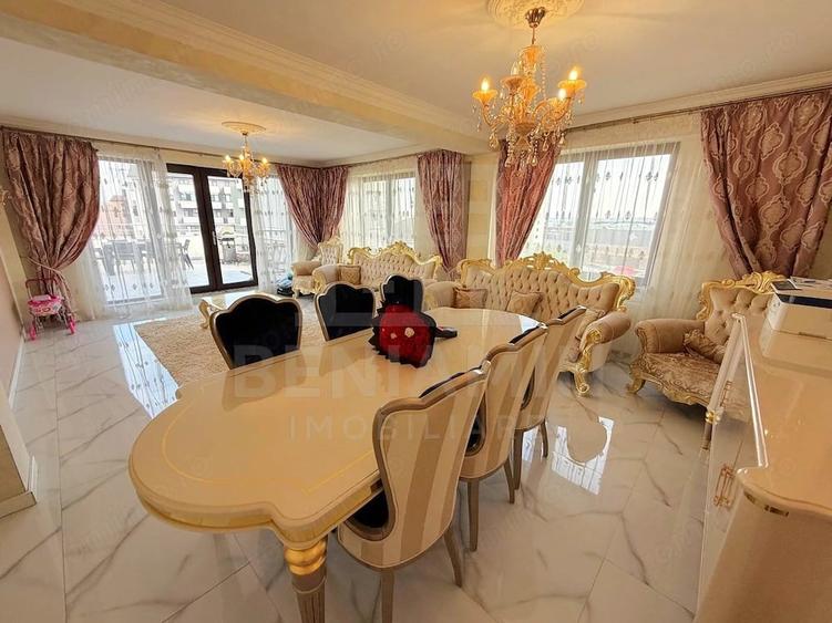 Apartament cu 5 camere decomandat în Craiovița Nouă