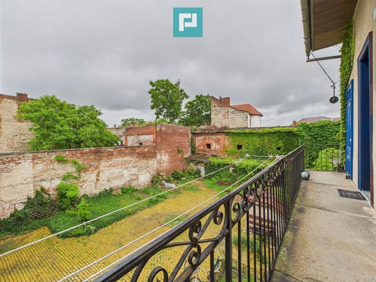 Apartament spa?ios pe strada Me?ianu - 18