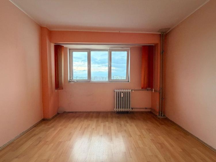 Apartament cu 2 camere semidecomandat în Crângași