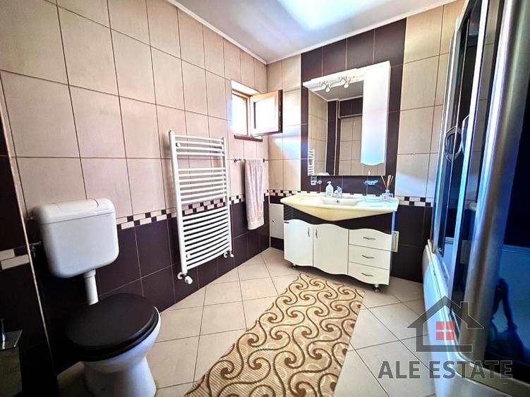 Casă individuală cu 5 camere cu Teren 760 Mp în Micro 1