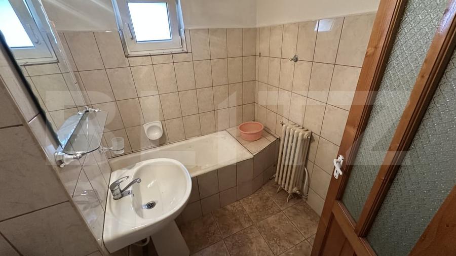 Apartament cu 3 camere decomandat, mobilat în Orăștie