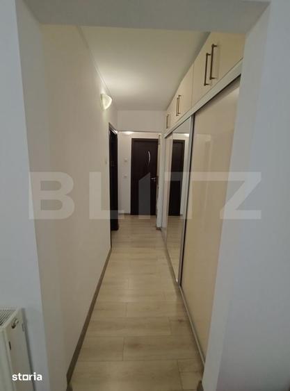Apartament cu 3 camere decomandat în 1 Mai