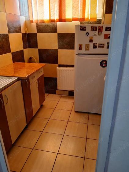 Garsonieră decomandată în Central