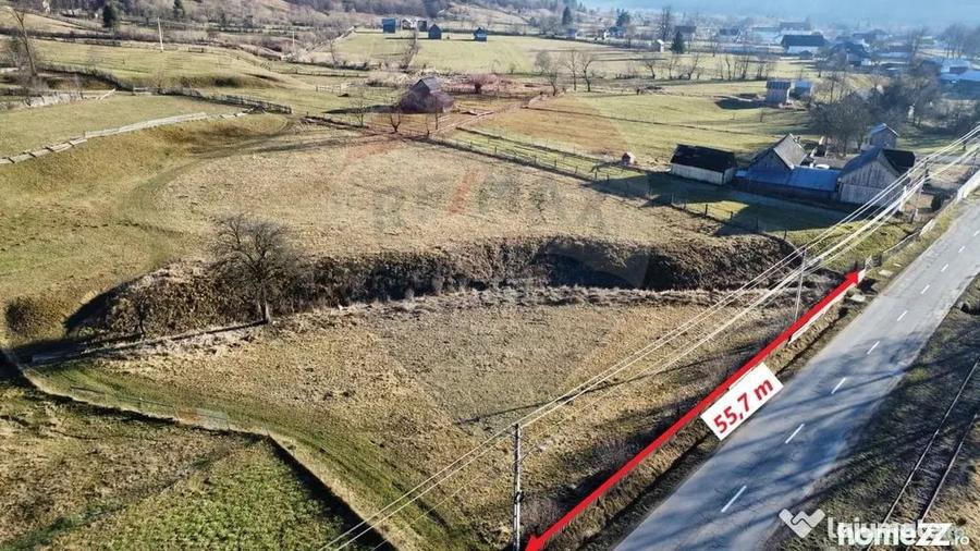 Teren de 5282 mp, în Vatra Moldoviței