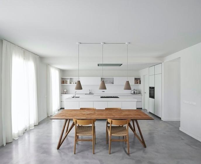 Apartament cu 2 camere decomandat în Herăstrău