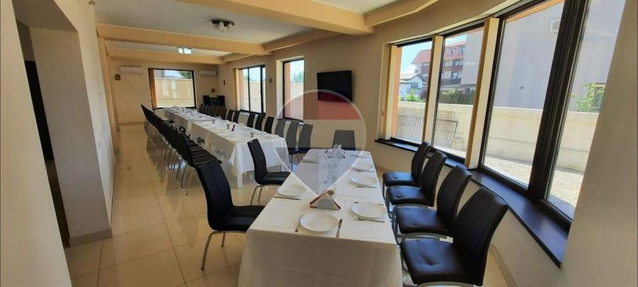 Casă cu 5 camere cu Teren 750 Mp în Fundeni