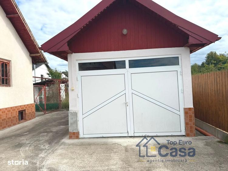 Casă cu 4 camere cu Teren 1676 Mp în Central