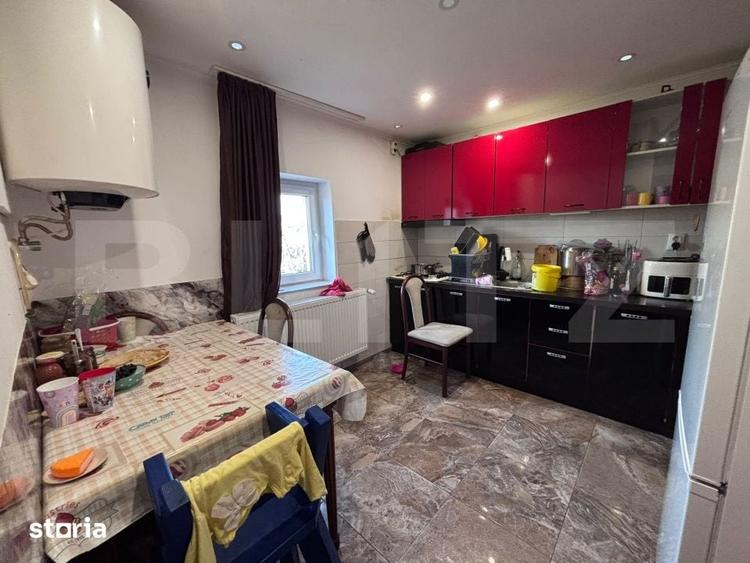 Casă cu 3 camere cu Teren 2770 Mp în Văcărești