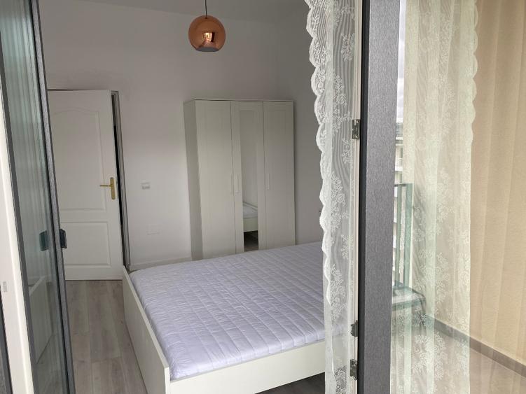 Apartament cu 2 camere semidecomandat în Florești