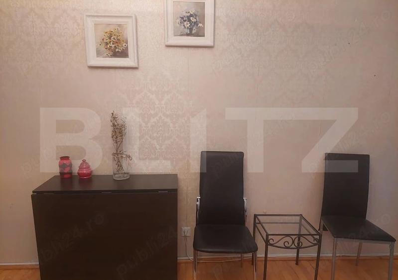 Apartament cu 4 camere semidecomandat, mobilat în Păcurari