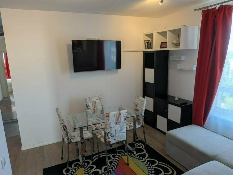Apartament cu 2 camere semidecomandat în Sud