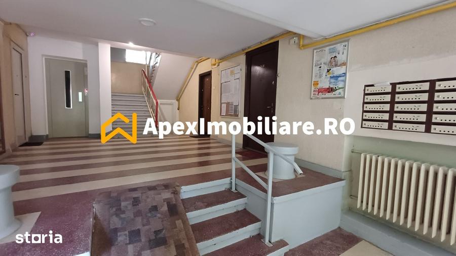 Garsonieră decomandată în Drumul Taberei