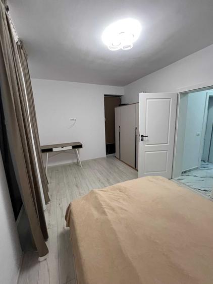 Apartament cu 2 camere decomandat în Giroc