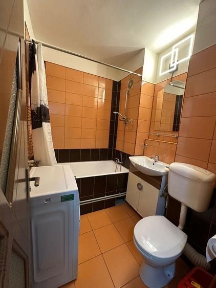 Garsonieră decomandată în Exterior Vest
