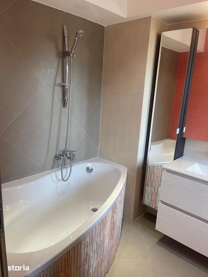 Apartament cu 3 camere, mobilat în Dămăroaia