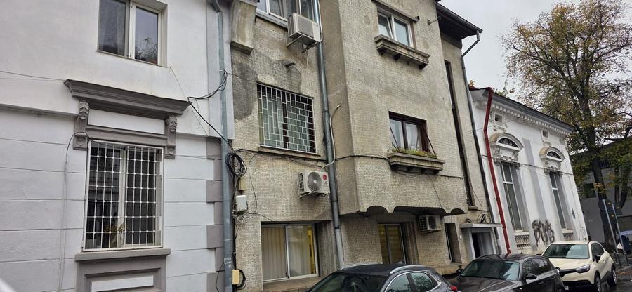 Apartament cu 2 camere semidecomandat în Dorobanți