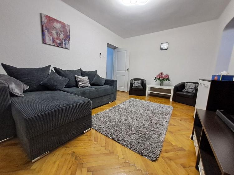 Apartament cu 2 camere semidecomandat în Bălcescu