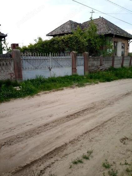 Casă cu 6 camere cu Teren 1200 Mp în Maglavit