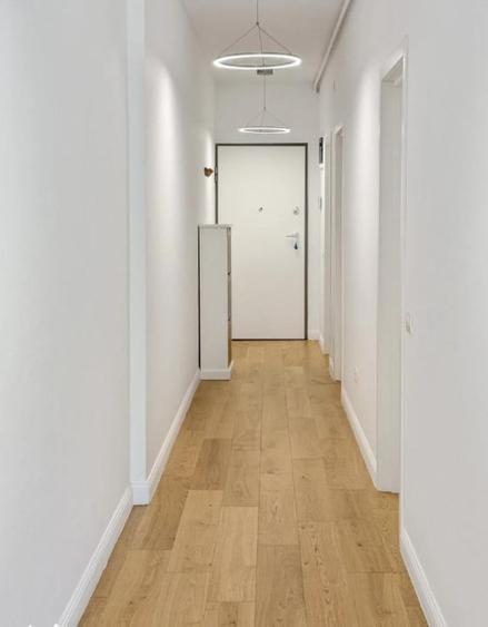 Apartament cu 3 camere în Băneasa