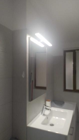 Garsonieră decomandată în Cornișa