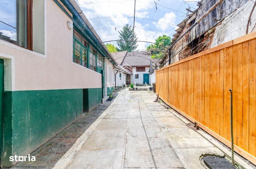 Casă cu 2 camere cu Teren 380 Mp în Central