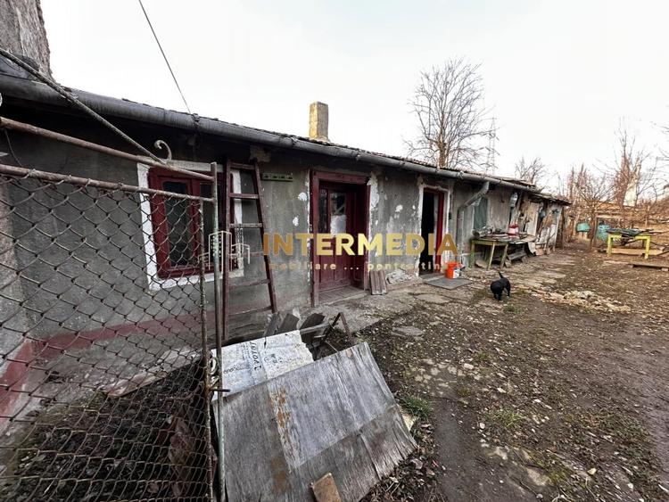 Casă individuală cu 3 camere cu Canalizare în Bărăbanț