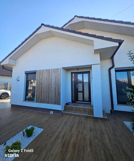 Casă cu 3 camere cu Teren 471 Mp în Sântandrei
