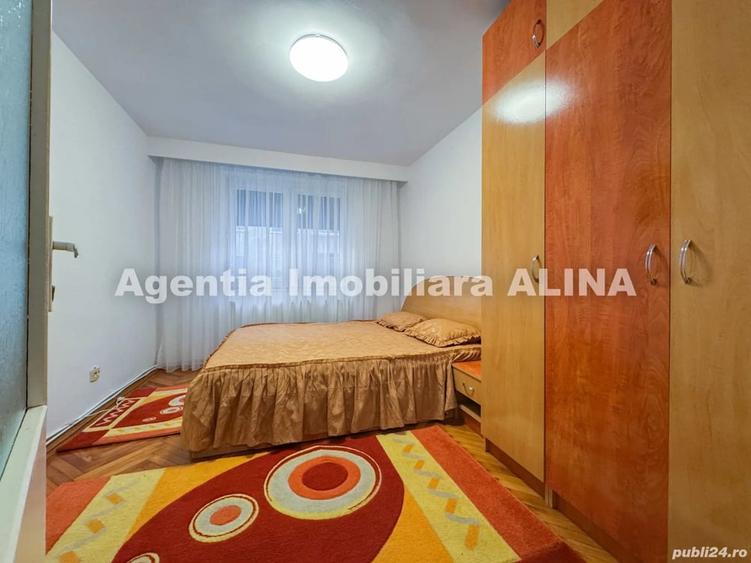 Apartament cu 3 camere decomandat în Progresul