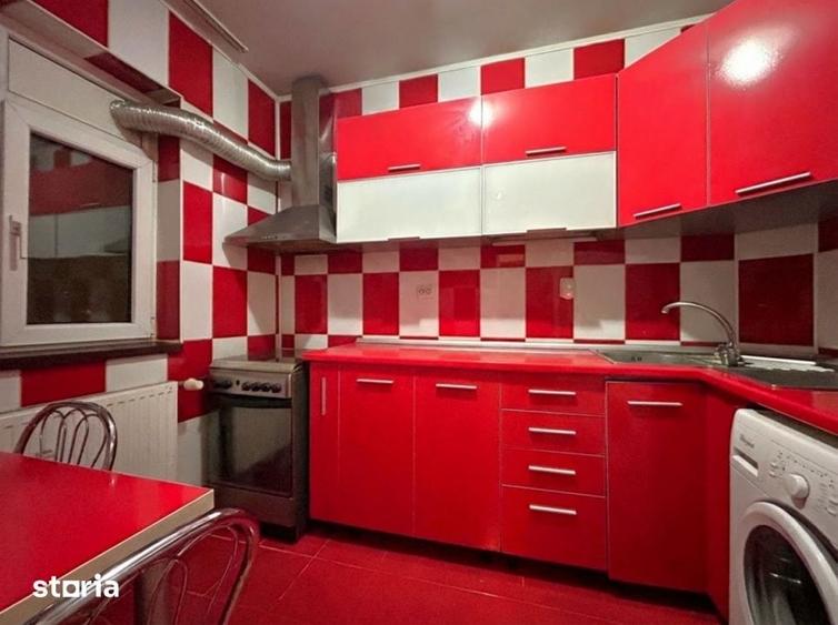 Apartament cu 3 camere decomandat în Pantelimon