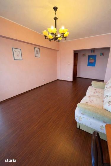 Apartament cu 4 camere decomandat, mobilat în Tomis III