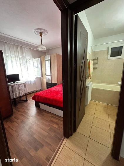De vanzare apartament 2 camere si balcon,etj intermediar. Pret 43000e - 6
