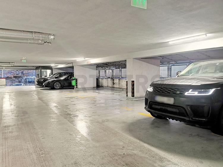 Birou, de 20 mp, în Băneasa