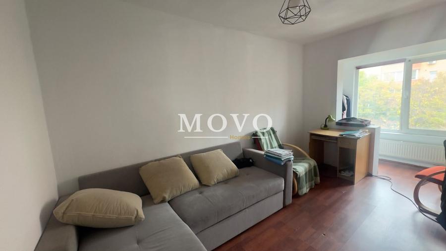 Apartament cu 3 camere decomandat, mobilat în Girocului