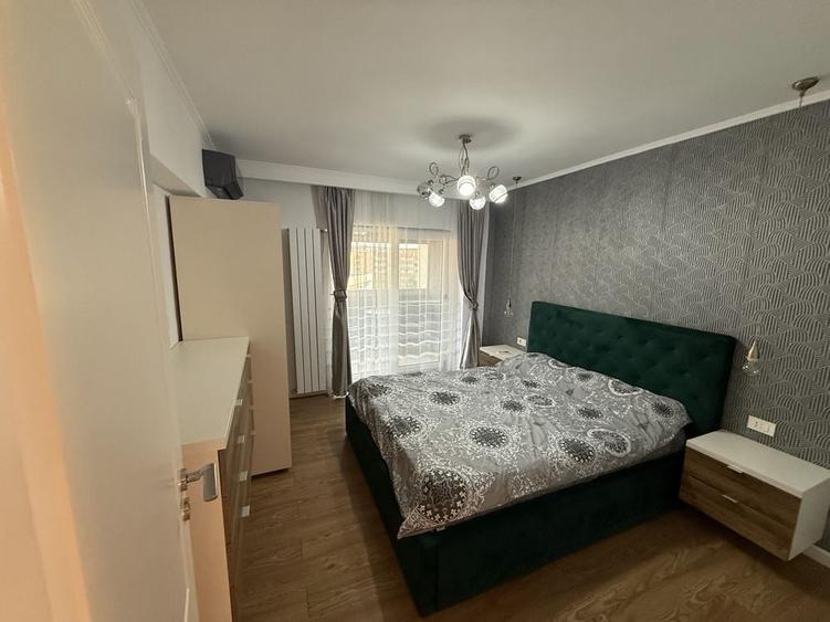 Apartament cu 4 camere decomandat în Octavian Goga