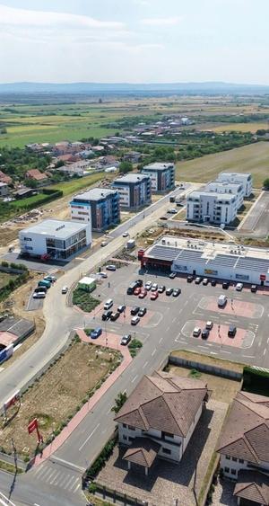 Apartament cu 2 camere decomandat în Micro 17