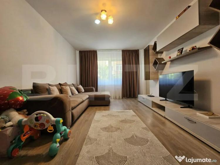 Apartament decomandat cu 3 camere, etaj 1, Micro 11,Zona Can - 2