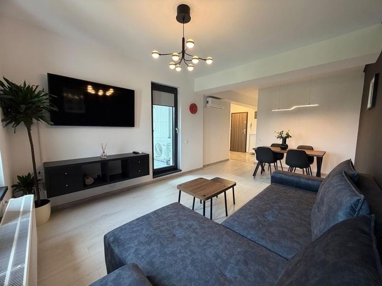 Apartament cu 2 camere decomandat în Central