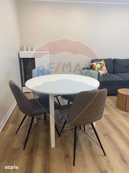 Apartament cu 2 camere decomandat în Decebal