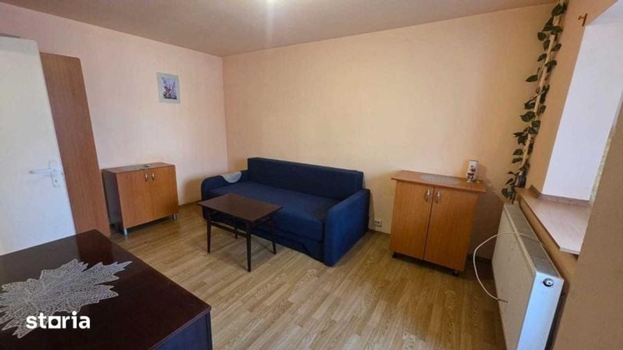 Garsonieră în Badea Cârțan