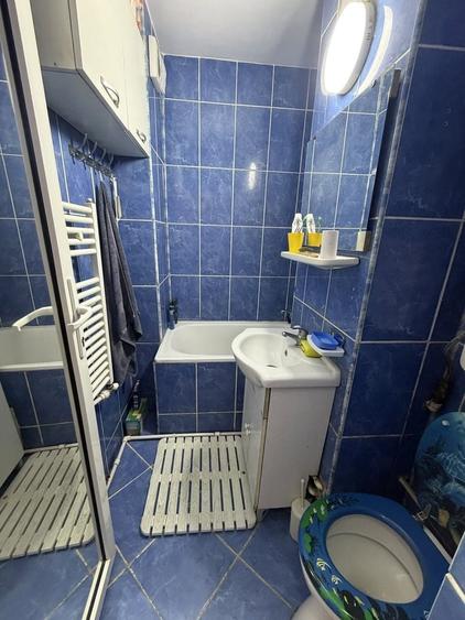Apartament cu 3 camere, mobilat în Viziru 1
