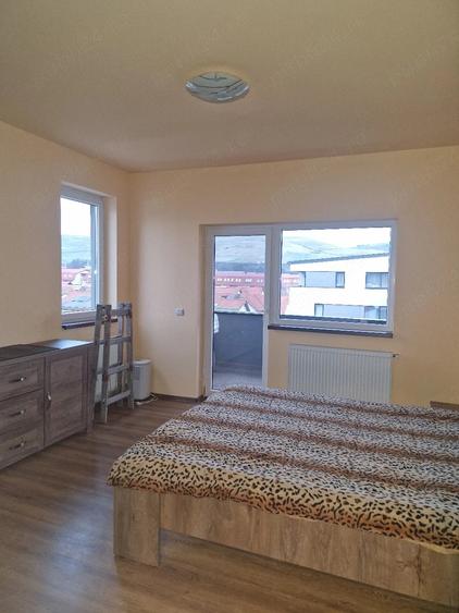 Apartament cu 2 camere decomandat în Florești