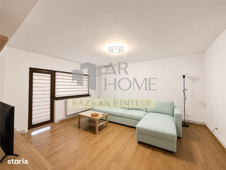 Apartament cu 3 camere decomandat în Democrației