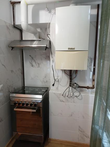 Apartament cu 2 camere decomandat în Milcov