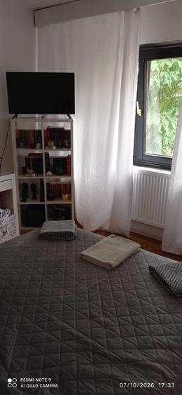 Apartament cu 2 camere decomandat în Far