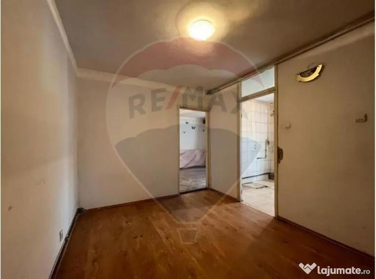 Apartament cu 2 camere semidecomandat în Mihai Viteazul