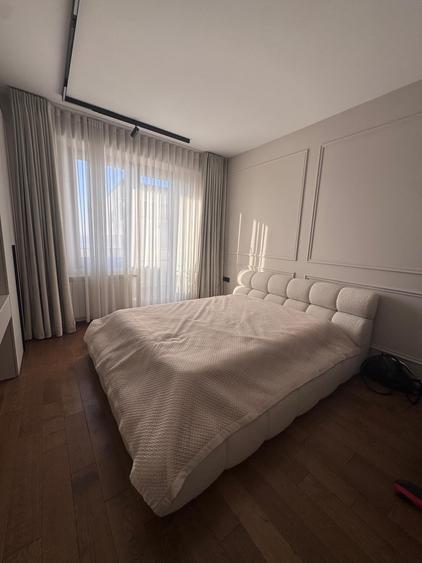 Apartament cu 3 camere decomandat, mobilat în Unirii