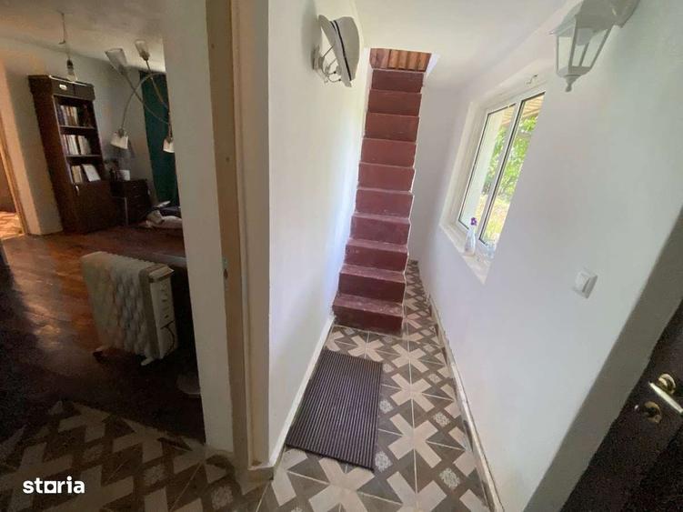 Casă cu 3 camere cu Teren 4200 Mp în Copou